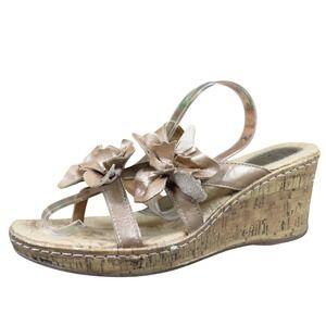 BOC Born Concept Womens Size 10 Gold Leather Cork Wedge Thong Sandal Comfort